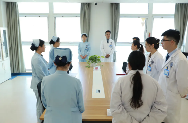 馬建亮“王炸”團(tuán)隊，一天連救五命！_03.png